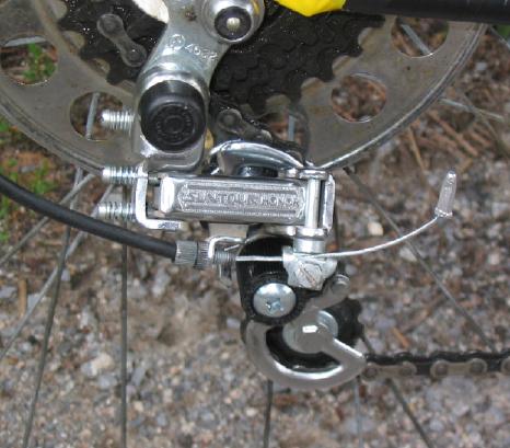 photo of suntour derailer